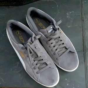Grey Suede Puma Women’s sneakers